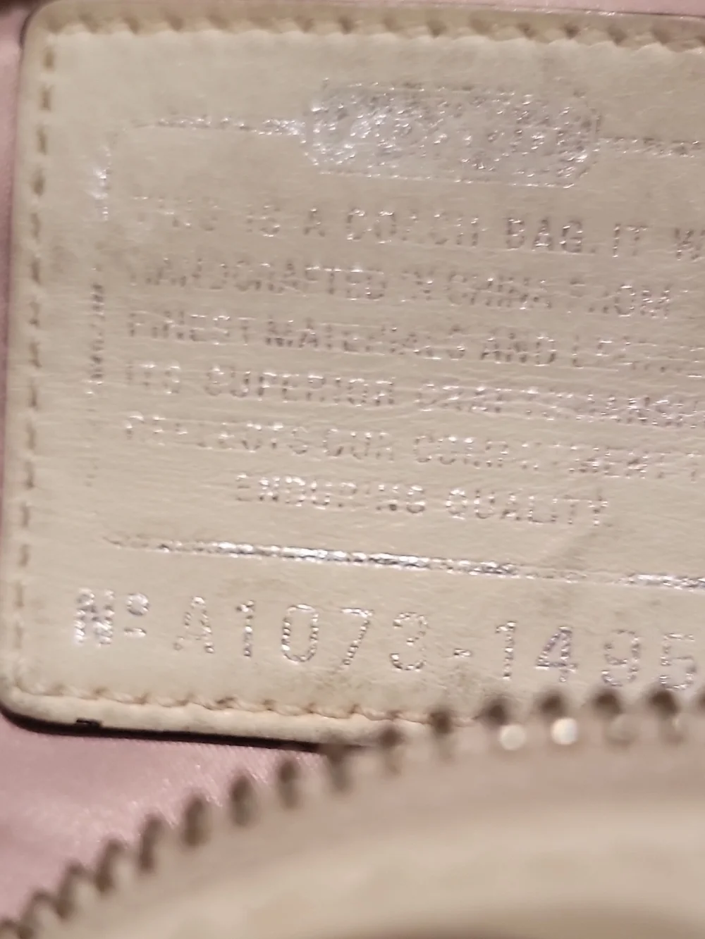COACH Cream Leather Shoulder Bag with Signature Horse-and-Carriage Emblem